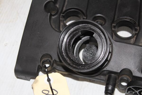 Volkswagen MK6 Golf Engine Valve Cylinder Cover 06F103469K