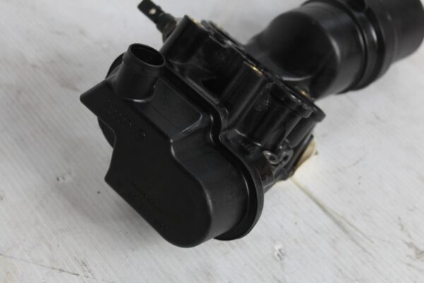 Volkswagen MK6 Golf Oil Filter Housing Bracket 06F115397H, 06F115397L