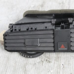 Volkswagen MK7 Golf TSI GTI R Center Dash Vent Hazard Switch 5G2815736D - Image 3