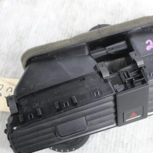 Volkswagen MK7 Golf TSI GTI R Center Dash Vent Hazard Switch 5G2815736D - Image 5