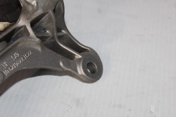 BMW F80 M3 Gearbox Transmission Supporting Bracket 2231228412901, 22312284129