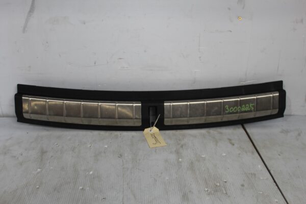 BMW F48 X1 Trunk Loading Sill Cover 51477413689