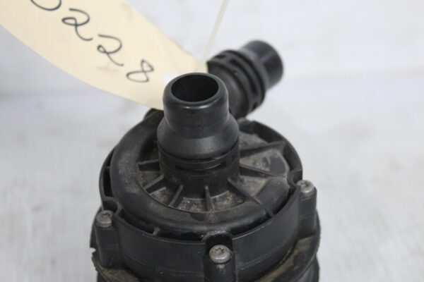 BMW x1 F48 Auxiliary Water Coolant Pump 392024062, 11519470972