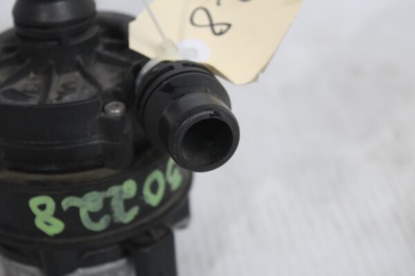 BMW x1 F48 Auxiliary Water Coolant Pump 392024062, 11519470972