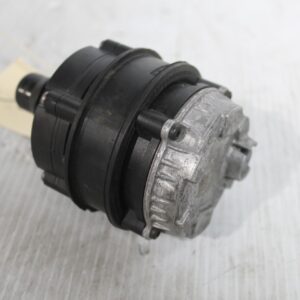 BMW x1 F48 Auxiliary Water Coolant Pump 392024062, 11519470972 - Image 9