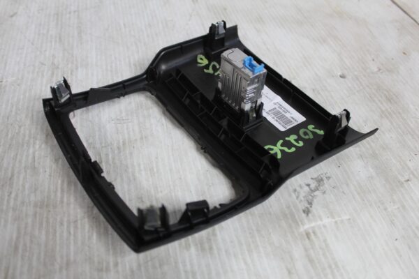 BMW F48 X1 Rear Centre Console Cover Trim 699142502, 51166991425