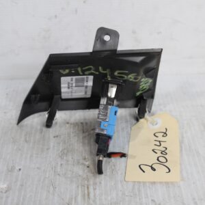 BMW F48 X1 Centre Console USB Port Trim Piece 51169319542 - Image 5