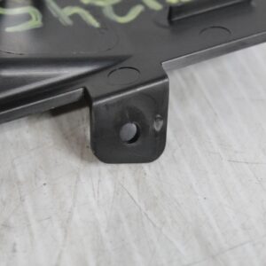 BMW F48 X1 Centre Console USB Port Trim Piece 51169319542 - Image 10