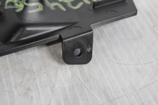 BMW F48 X1 Centre Console USB Port Trim Piece 51169319542