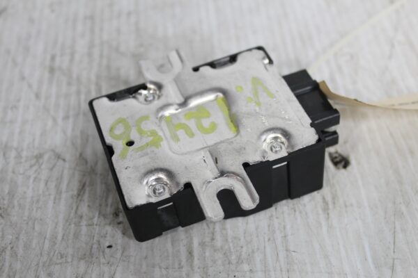 BMW F48 X1 Fuel Pump Control Module Unit 28177628, 16149494391