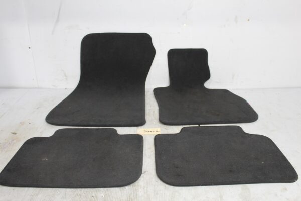BMW F48 X1 Set Of 4 Floor Mats 51477471536, 51477410384