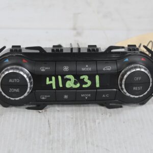 Mercedes Benz W176 W117 A CLA Class Climate Control Unit A2469002408