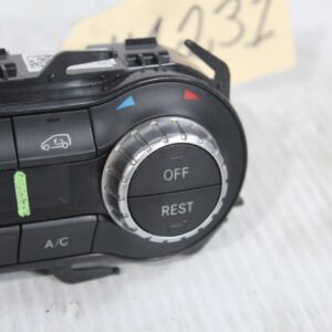 Mercedes Benz W176 W117 A CLA Class Climate Control Unit A2469002408 - Image 3