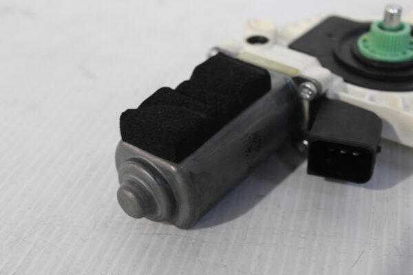 Merecedes Benz Window Motor A55382110