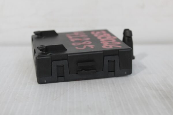 Mercedes Benz W176 A Class Door Control Unit Module A1669005511