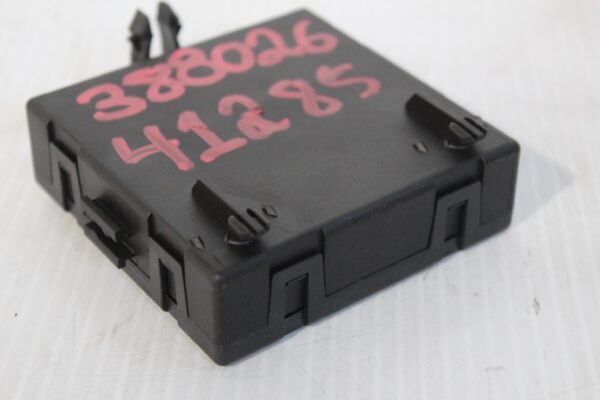 Mercedes Benz W176 A Class Door Control Unit Module A1669005511