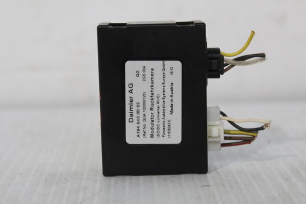 Mercedes Benz W204 C Class Reverse Camera Voltage Convertor A1645430062