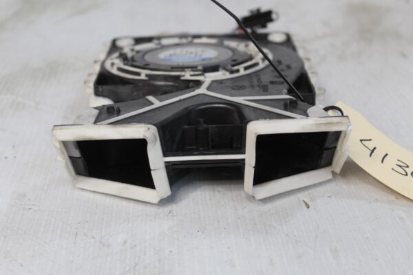 Mercedes Benz W204 C63 AMG Centre Console Blower Speaker A2048300008