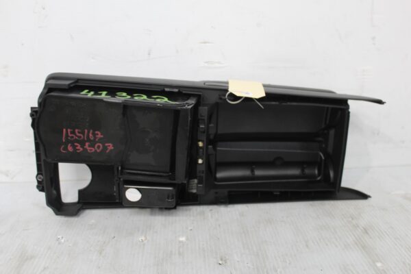 Mercedes Benz W204 C63 AMG Centre Console Armrest Assembly A2046801339