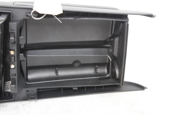 Mercedes Benz W204 C63 AMG Centre Console Armrest Assembly A2046801339