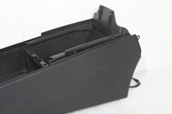 Mercedes Benz W204 C Class Centre Console A2046800750, A2046800852