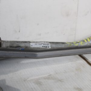 Mercedes Benz W204 C63 Front Wiper Linkage And Motor A2048201140 - Image 3