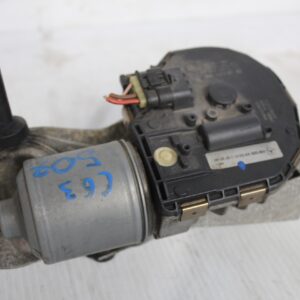 Mercedes Benz W204 C63 Front Wiper Linkage And Motor A2048201140 - Image 10