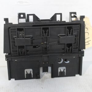 Mercedes Benz W204 C63 Centre Console Ashtray A2048100079, A2048100068 - Image 11