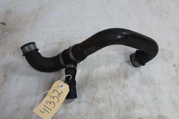 Mercedes Benz W204 C Class Right Radiator Hose A2045000475