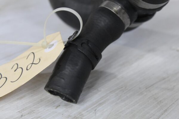 Mercedes Benz W204 C Class Right Radiator Hose A2045000475