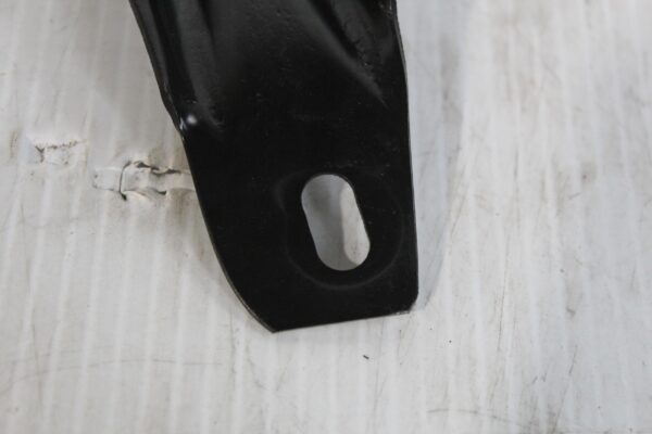 Mercedes Benz W204 C Class Firewall Support Bracket A2046280024