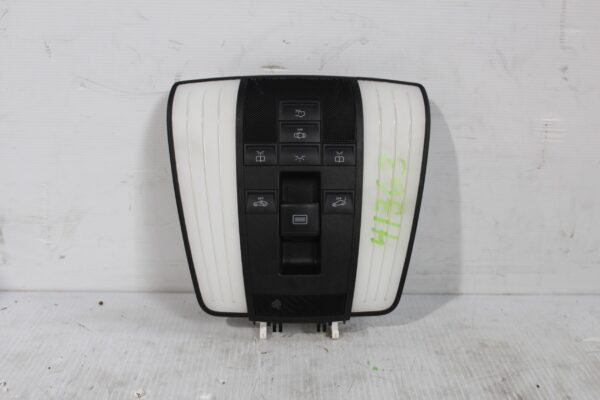 Mercedes Benz W212 E63 AMG Interior Map Light Overhead Console A2129002525