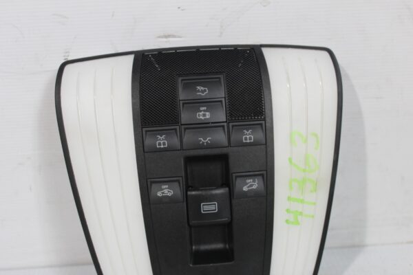 Mercedes Benz W212 E63 AMG Interior Map Light Overhead Console A2129002525