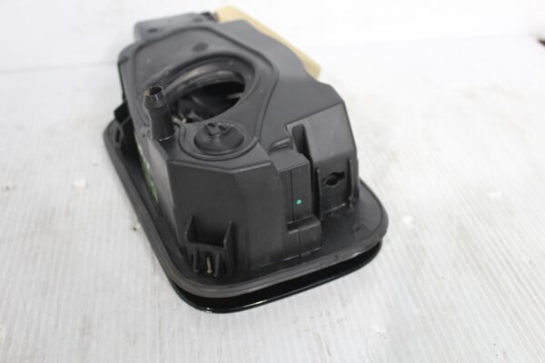 Mercedes Benz W212 E Class Fuel Filler Flap Cap Assembly A2126300000, A2127570006