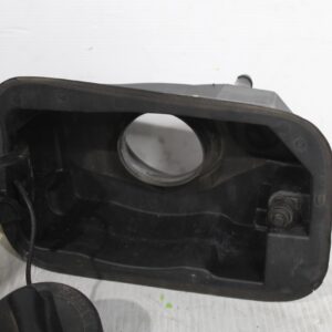 Mercedes Benz W212 E Class Fuel Filler Flap Cap Assembly A2126300000, A2127570006 - Image 10