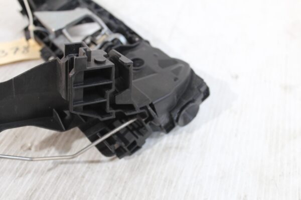 Mercedes Benz W205 C Class Front Right Door Handle Carrier A0997602000