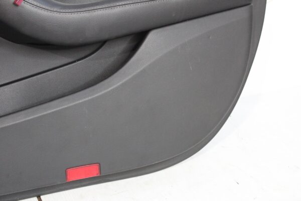 Mercedes Benz W205 C300 Front Right Drivers Door Card A2057205227