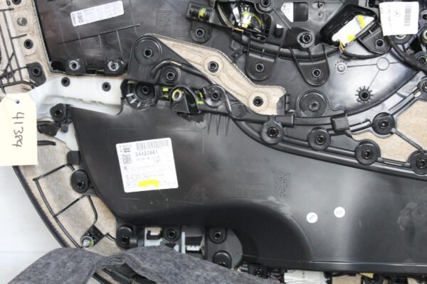 Mercedes Benz W205 C300 Front Right Drivers Door Card A2057205227