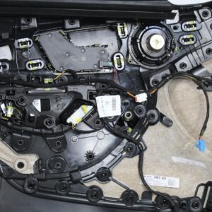 Mercedes Benz W205 C300 Front Right Drivers Door Card A2057205227 - Image 15
