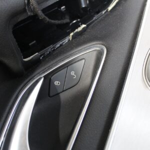 Mercedes Benz W205 C300 Front Right Drivers Door Card A2057205227 - Image 8