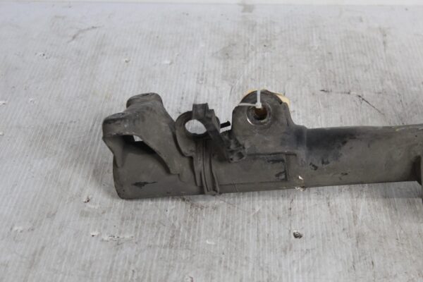 Mercedes Benz W204 C63 Left Front Shock Absorber Strut A2043205530