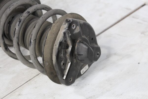Mercedes Benz W204 C63 Left Front Shock Absorber Strut A2043205530