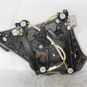 Mercedes Benz W117 CLA Rear Right Door Window Regulator With Speaker A1177302700