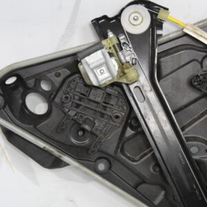 Mercedes Benz W117 CLA Rear Right Door Window Regulator With Speaker A1177302700 - Image 4