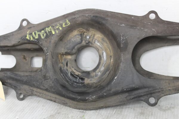 Mercedes Benz W204 C63 Right Hand Rear Lower Control Arm A2043503506