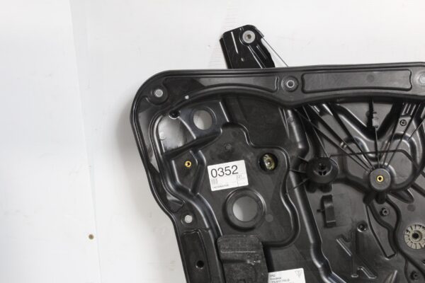 Porsche 958 92A Cayenne Front Left Passenger Window Regulator Motor 7P5837755D