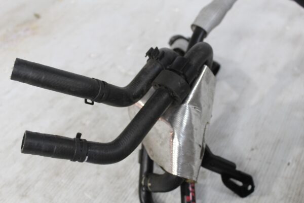 Porsche 92A 958 Cayenne Coolant Hose Pipe Assembly 95810604020, 7P6121070AK