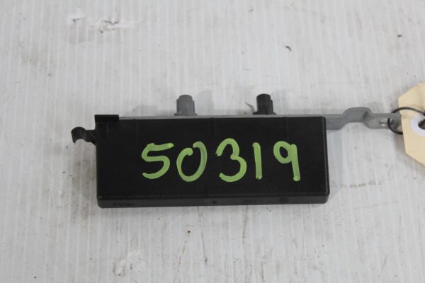 Porsche 95B Macan Aerial Antenna Amp Amplifier 95B035225A