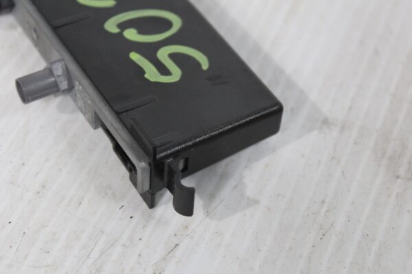 Porsche 95B Macan Aerial Antenna Amp Amplifier 95B035225A