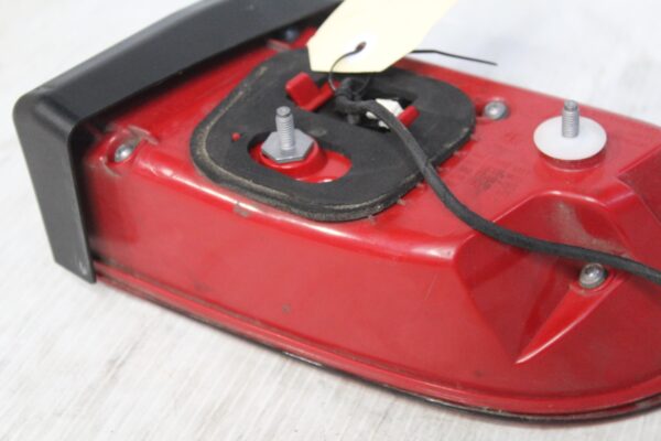 Porsche 95B Macan Rear Right Tail Light 95B945093F, 95B945093, 95B945093AD